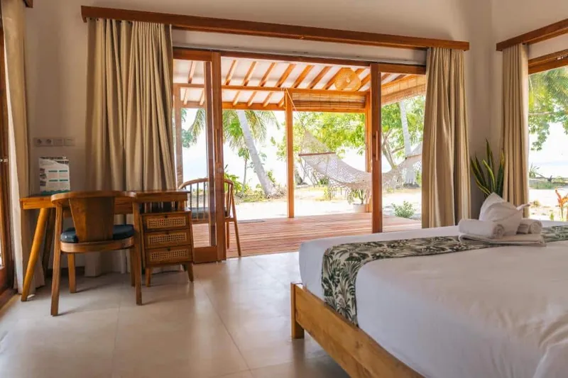 Accomodation